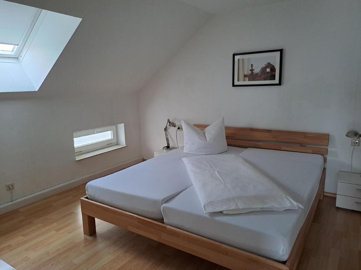 Waldhorn Alleenring Apartments เคียร์ชไฮม์ อุนเทอร์ เท็ค ภายนอก รูปภาพ